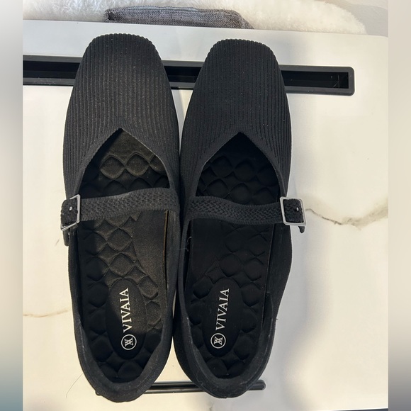 Vivaia Black -like new- Mary Jane Square toe Margot Walkers - size 9US/40EU - Picture 2 of 11